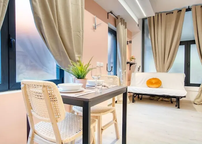 Apartment Suzzani 273 - Interno A3