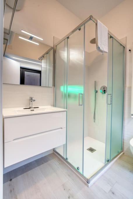 Suzzani 273 - Interno A3 Apartamento